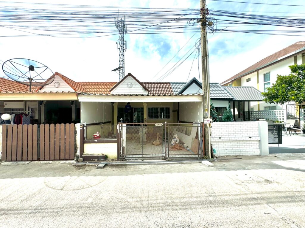 House located in Ang Sila, Bangsaen