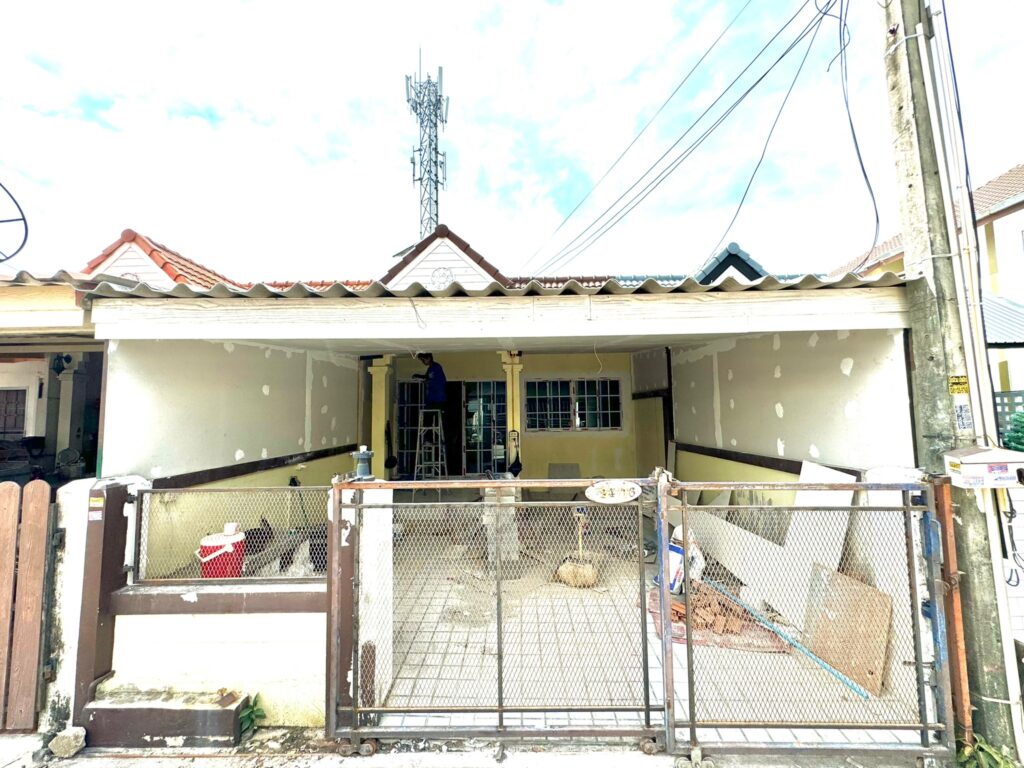 House-located-in-Ang-Sila-Bangsaen (10)