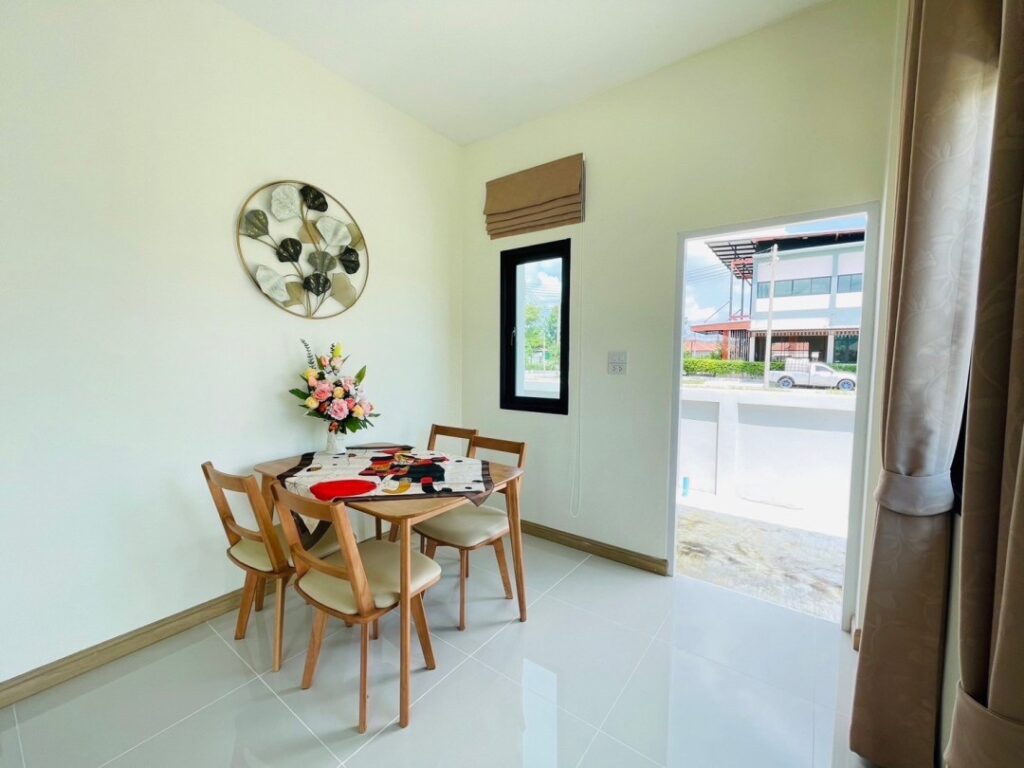 Modern-style-house-Sukprayoon-Soi-Thesaban17-Nong Khakha (3)