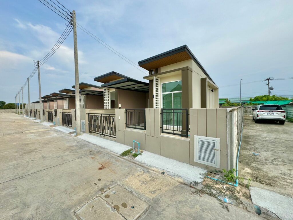 New-house-project-Modern-style-Amata-Phanthong (15)